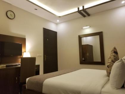 Zifan Hotel & Suites - image 9