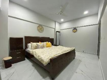 Zaha Home-Stylish & Luxury 2br Family place - image 4