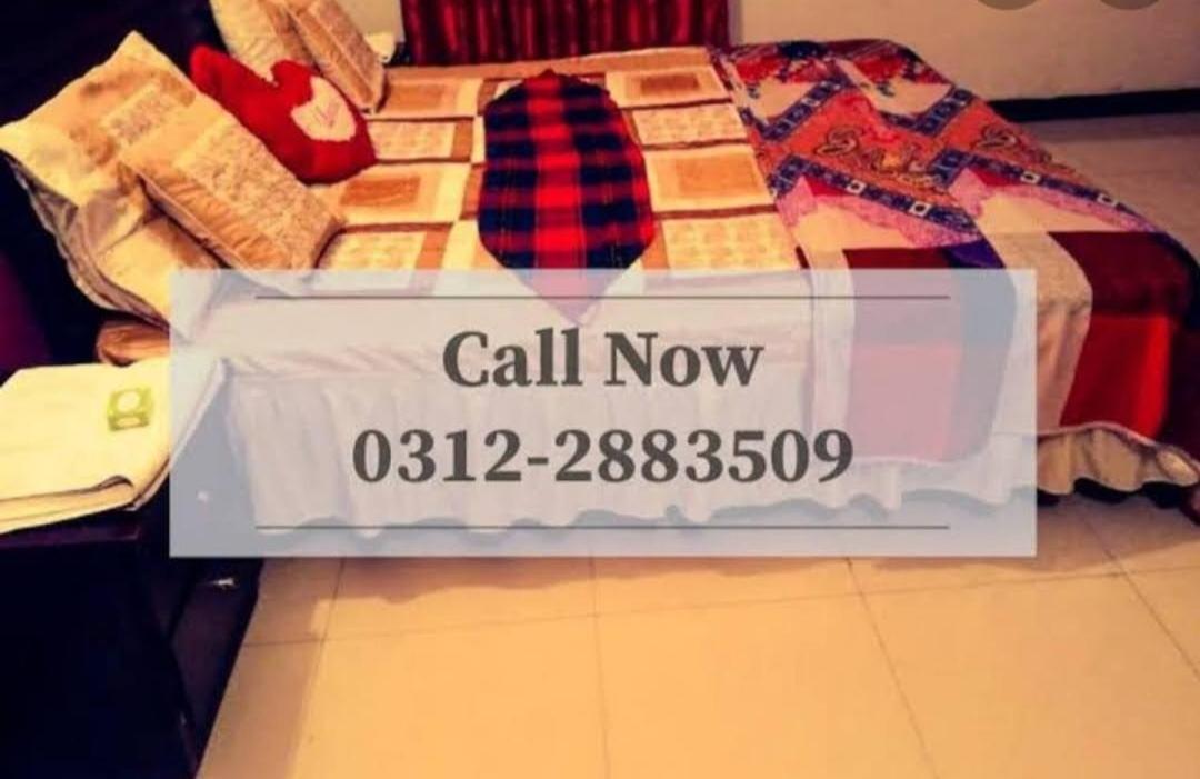 Couples Friendly Guest House Karachi - main image