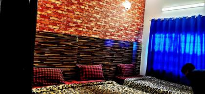 Couples Friendly Guest House Karachi - image 10