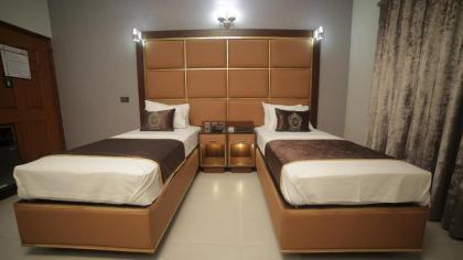 Four Squares Karachi - image 26