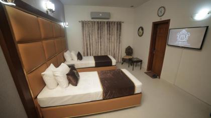 Four Squares Karachi - image 29