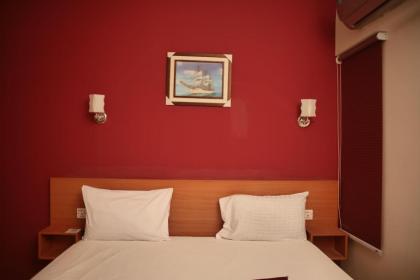 Diamond Apart's Dha Karachi - image 24