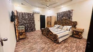 Guest house in karachi gulshan-e-iqbal - main image