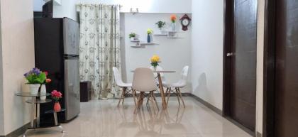 Eniter Two Bedrooms Luxry Apartment - image 5