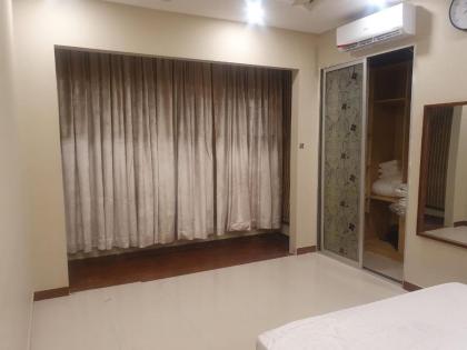 Family Rooms - image 2