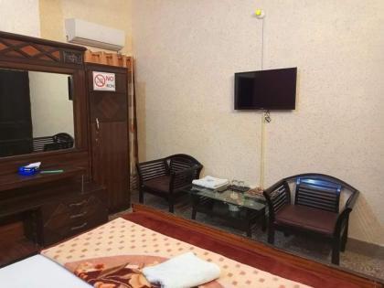 Furnish Rooms Near Jinnah Airport - image 7